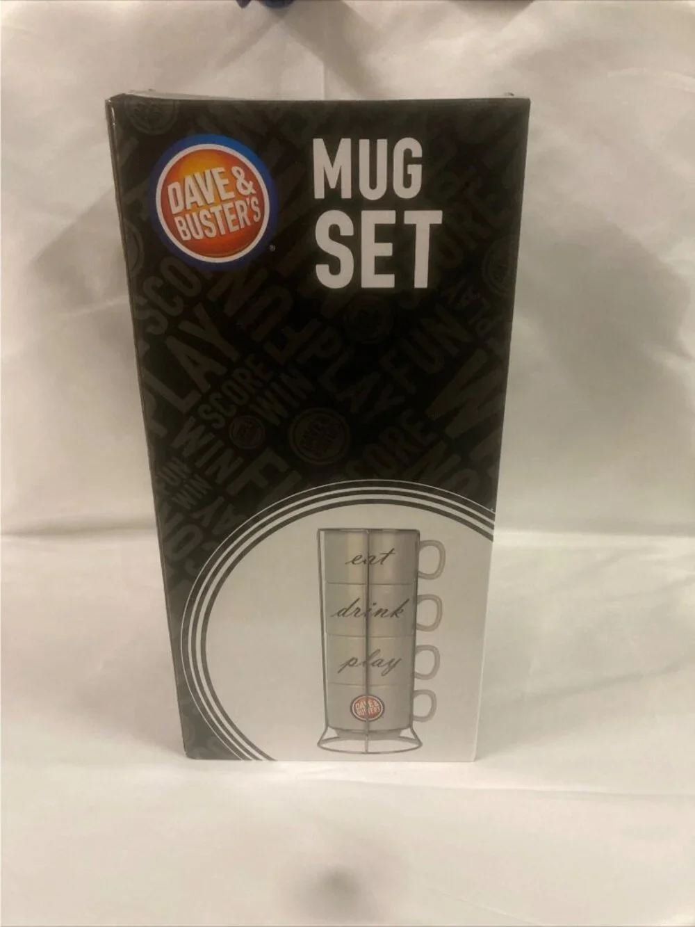 Dave & Busters 4-Piece Stackable Mug Set With Metal Stand 15oz Each Dishwasher &